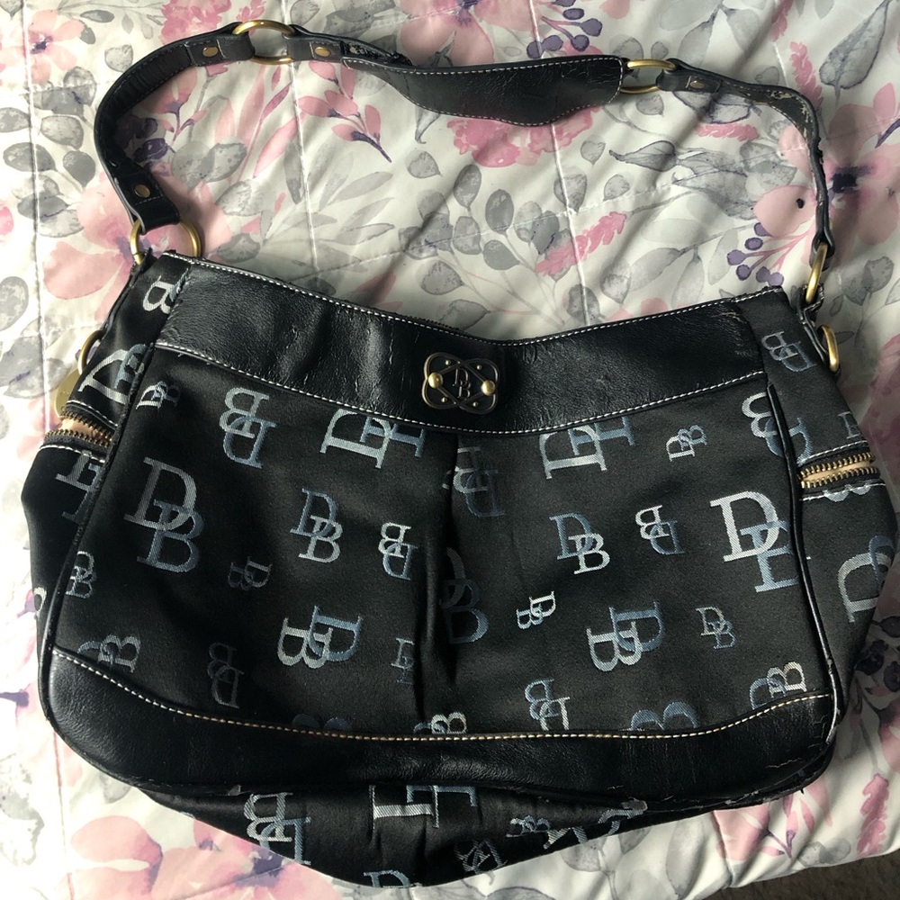 Dooney & Bourke Black Shoulder Bag